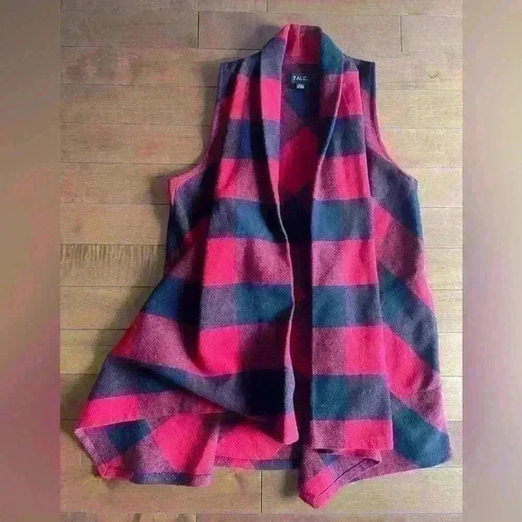 Womens  wool lined black and red plaid vest size medium - Picture 3 of 3